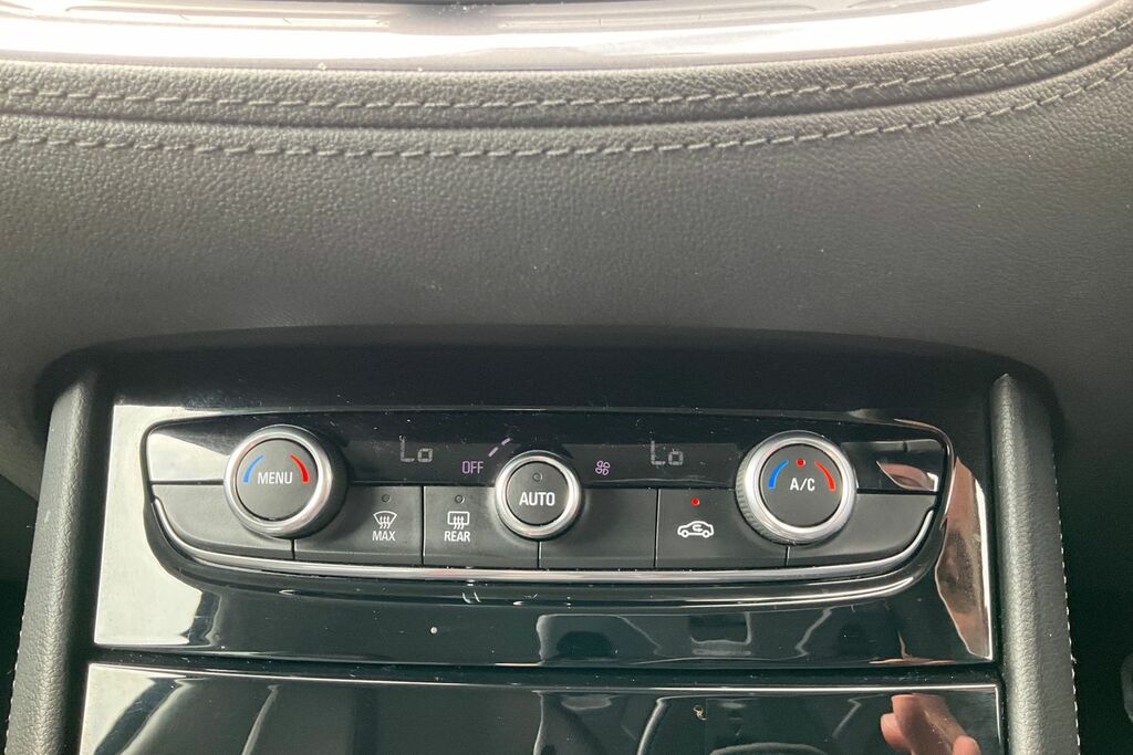 Vauxhall Grandland X 1.2 Turbo Sport Nav 8 Speed Blue #27