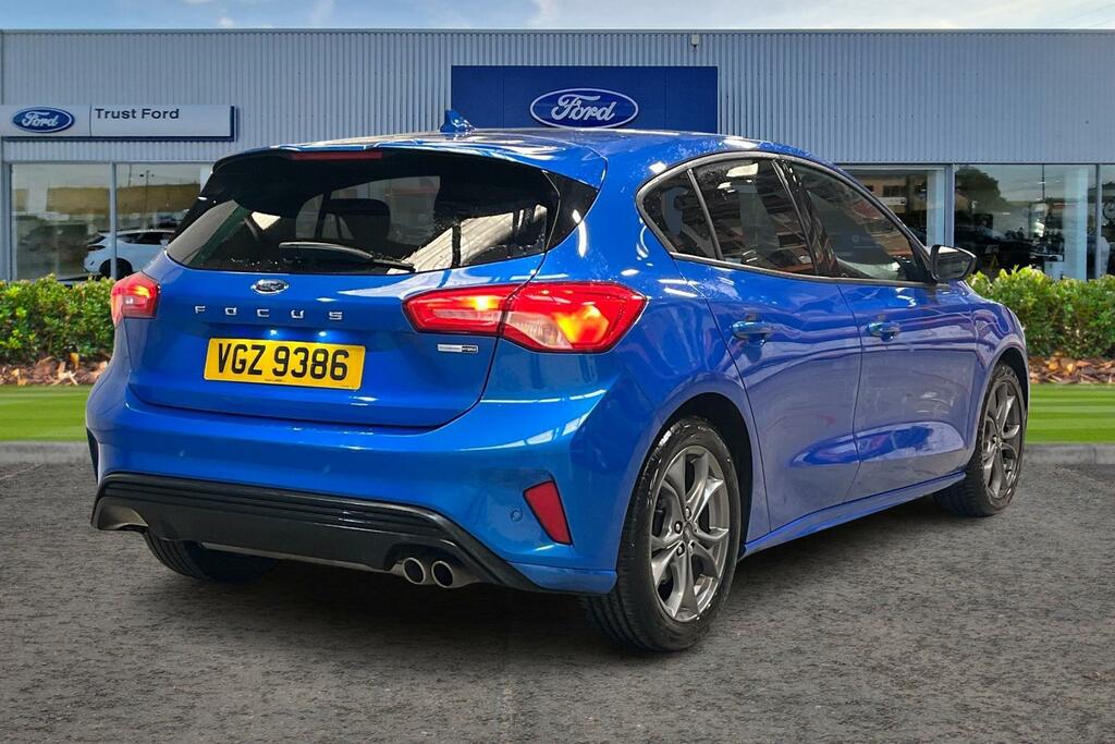 Ford Focus 1.0T Ecoboost St Line Estate Eur Black #4