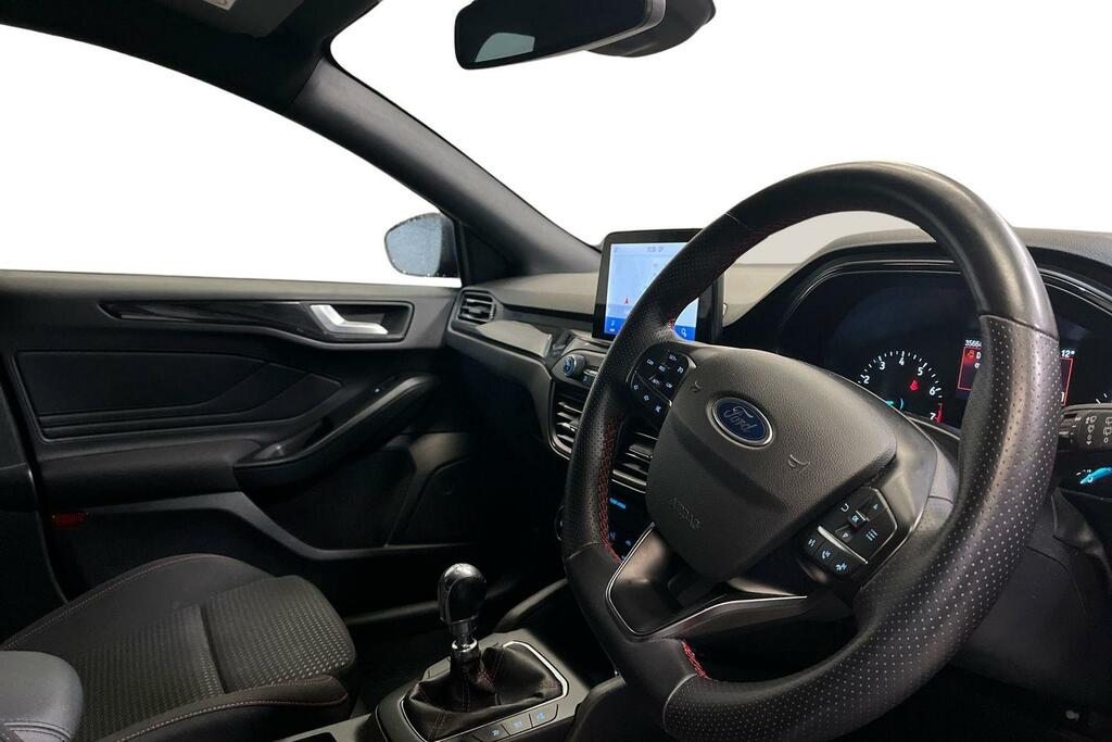 Ford Focus 1.0T Ecoboost St Line Estate Eur Black #9