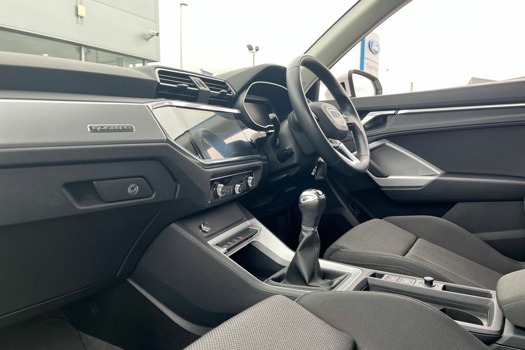 Audi Q3 Audi Estate 35 Tfsi Sport S Tronic Blue #18