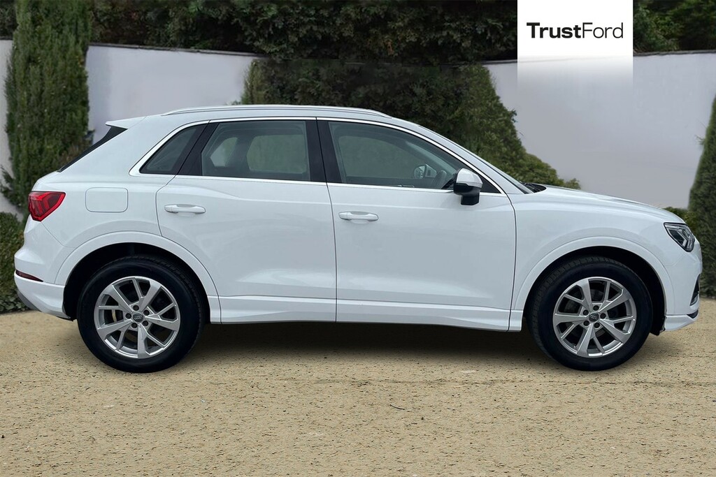 Audi Q3 35 Tdi Quattro Sport White #3
