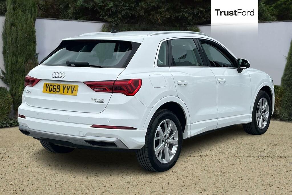 Audi Q3 35 Tdi Quattro Sport White #4