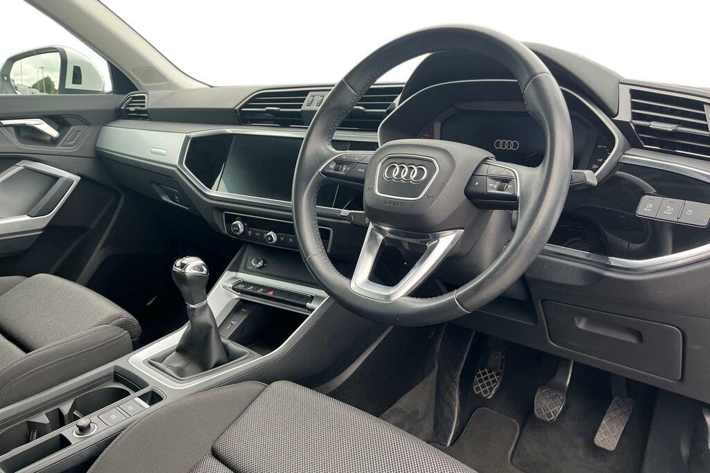 Audi Q3 Audi Estate 35 Tfsi Sport S Tronic Blue #9
