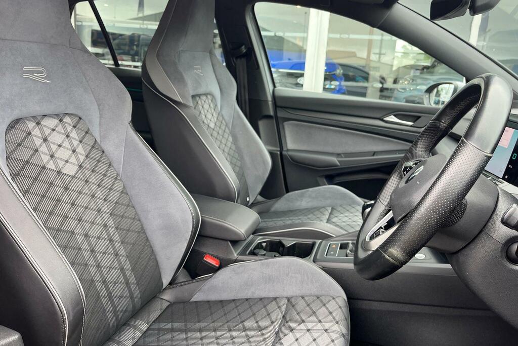 Volkswagen Golf Volkswagen Golf R-line 1.5 Tsi 130Ps 6-Speed Manua Grey #17