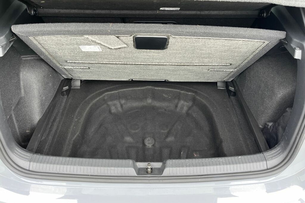 Volkswagen Golf Volkswagen Golf R-line 1.5 Tsi 130Ps 6-Speed Manua Grey #23