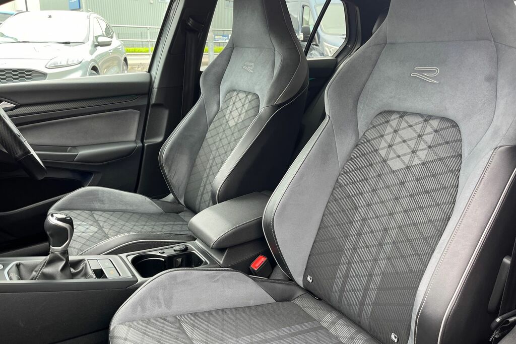 Volkswagen Golf Volkswagen Golf R-line 1.5 Tsi 130Ps 6-Speed Manua Grey #19