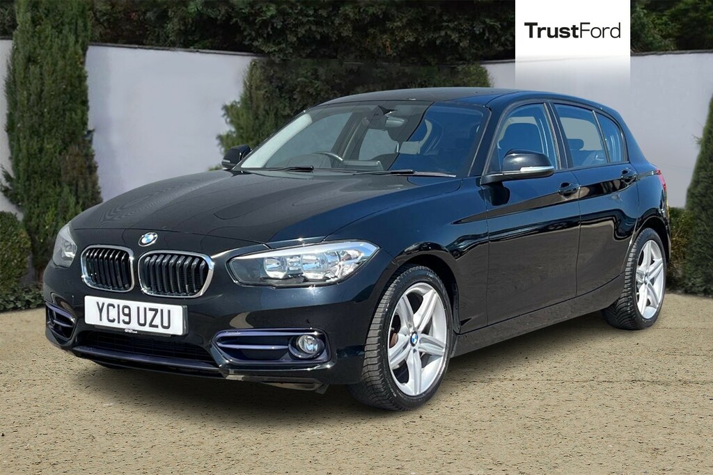 BMW 1 Series 118I 1.5 Sport Nav Servotronic Black #5