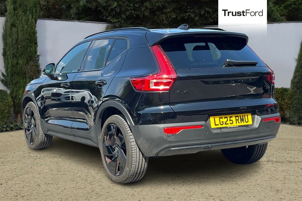 Volvo XC40 2.0 B4p Plus Black Edition Rear Camera He LG25RMU Black #2