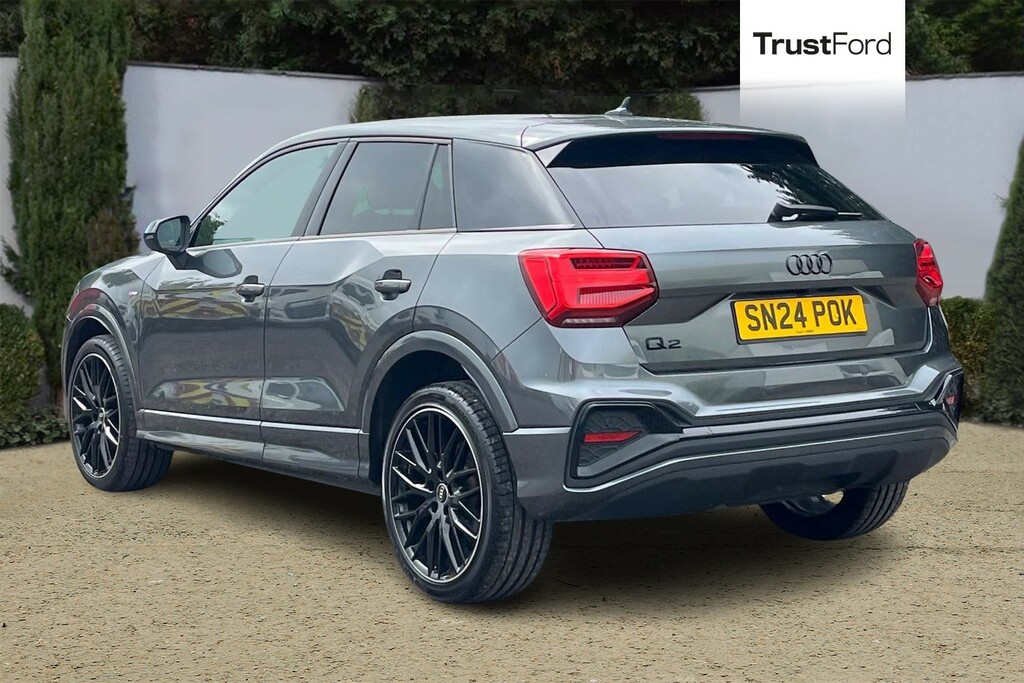Audi Q2 35 Tfsi Black Edition SN24POK Grey #2