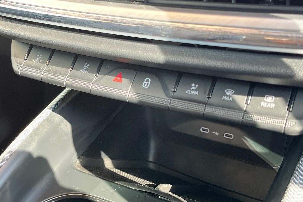 Skoda ENYAQ 210Kw 85X Sportline Plus 82Kwh 4X4 #31