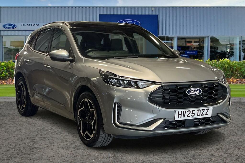 Ford Kuga 1.5 Ecoboost St-line X HV25DZZ Silver