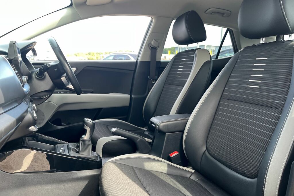 Kia Stonic 1.0 T-gdi Mhev Gt-line Suv Hybrid Manua #19