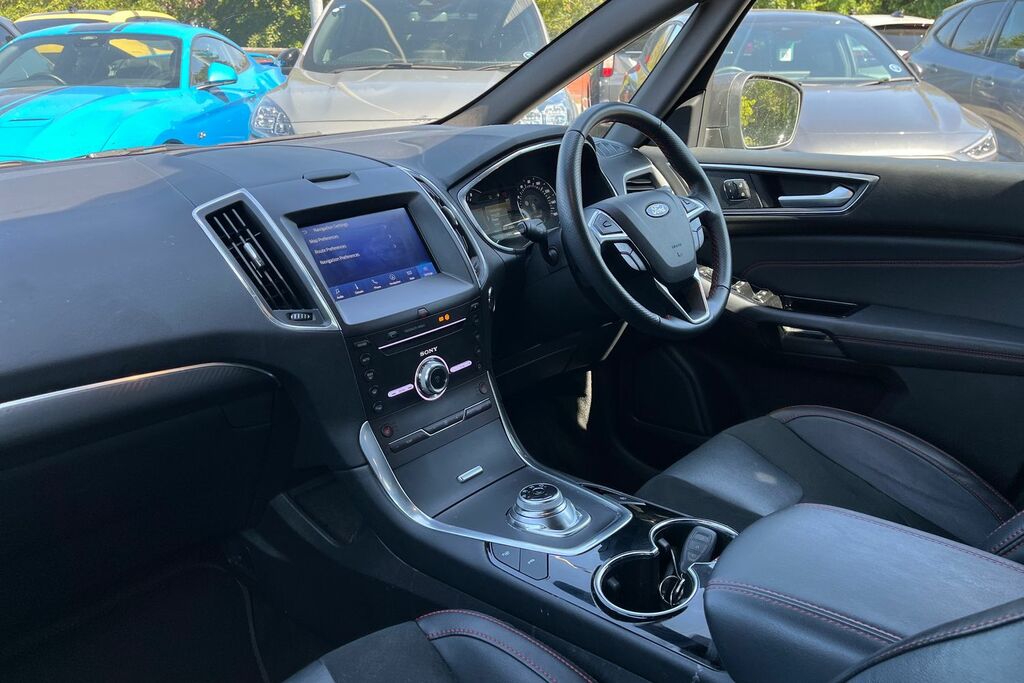 Ford S-Max St-line Silver #18