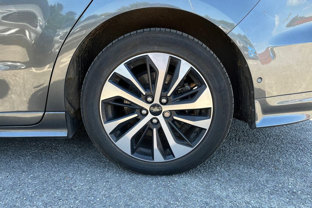 Ford S-Max St-line Silver #8