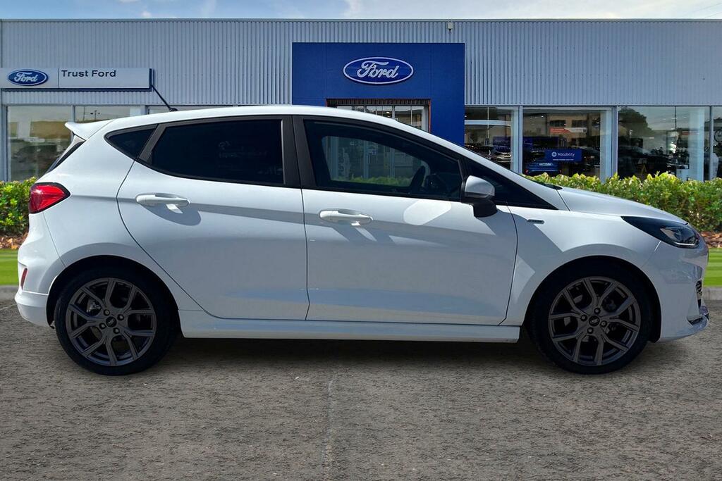 Ford Fiesta 1.0 Ecoboost Hybrid Mhev 125 St-line Wit MJ23GKV White #3
