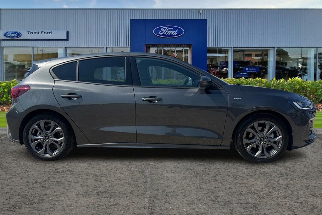 Ford Focus 1.0 Ecoboost Hybrid Mhev St-line BD26EPY #3