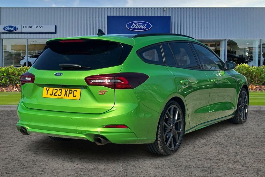 Ford Focus 2.3 Ecoboost St 5Dr- With Panoramic Glass Roof YJ23XPC Green #4
