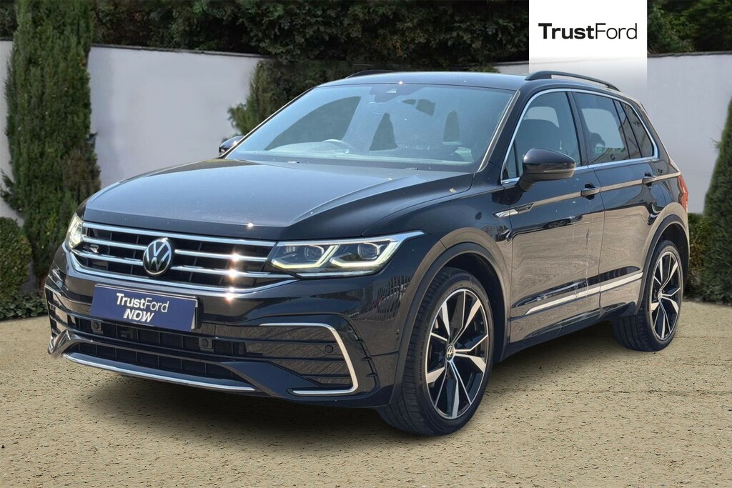 Volkswagen Tiguan 1.5 Tsi R-line Suv Dsg Euro 6 S S 15 WT23EUB Black #5