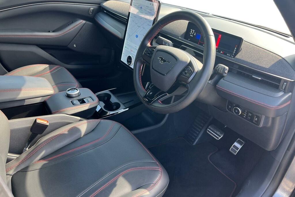 Ford Mustang Mach-E Extended Range 91Kwh Awd White #9