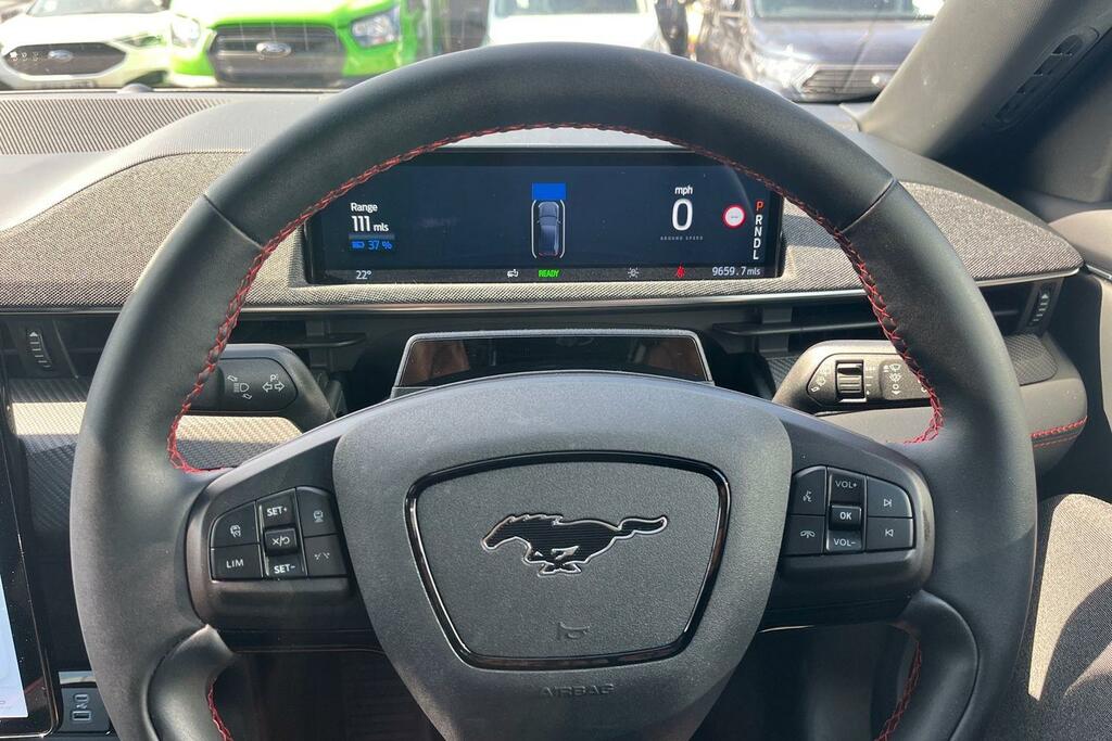 Ford Mustang Mach-E Extended Range 91Kwh Awd White #12