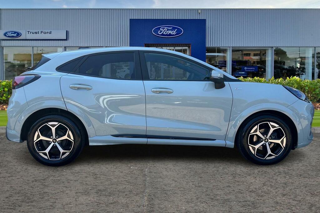 Ford Puma St-line YP74UMK Grey #3