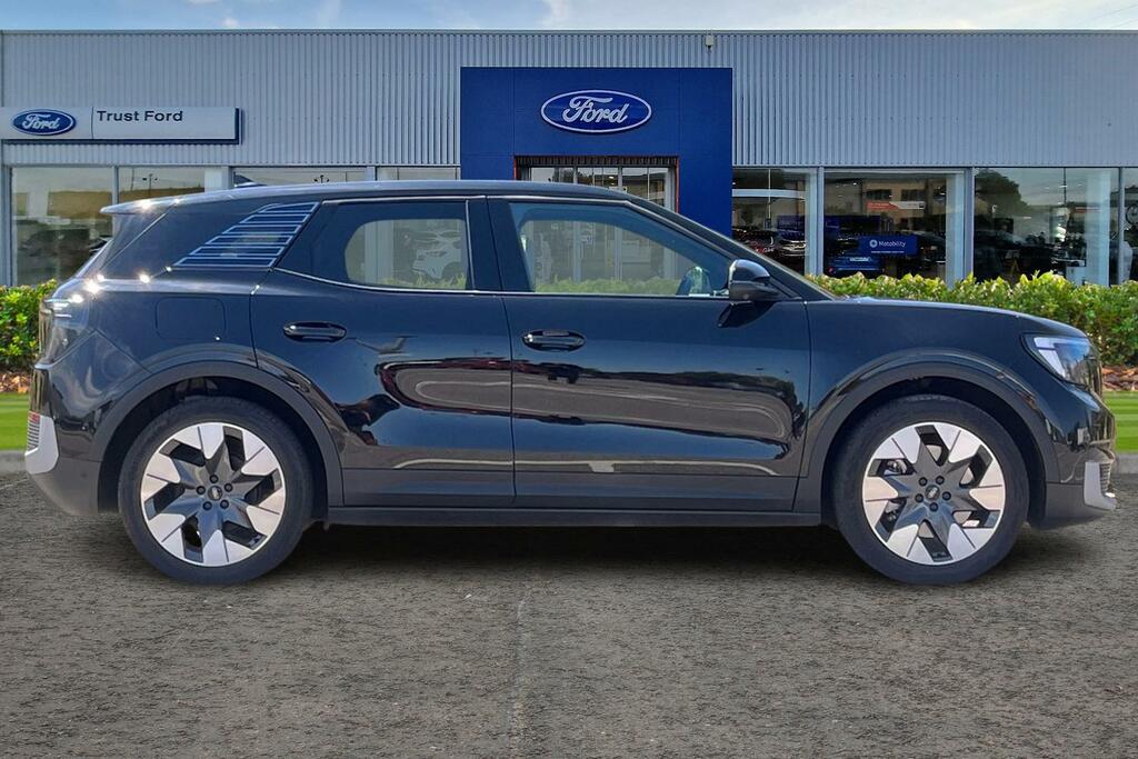 Ford Explorer Extended Range 77Kwh Premium Suv Black #3