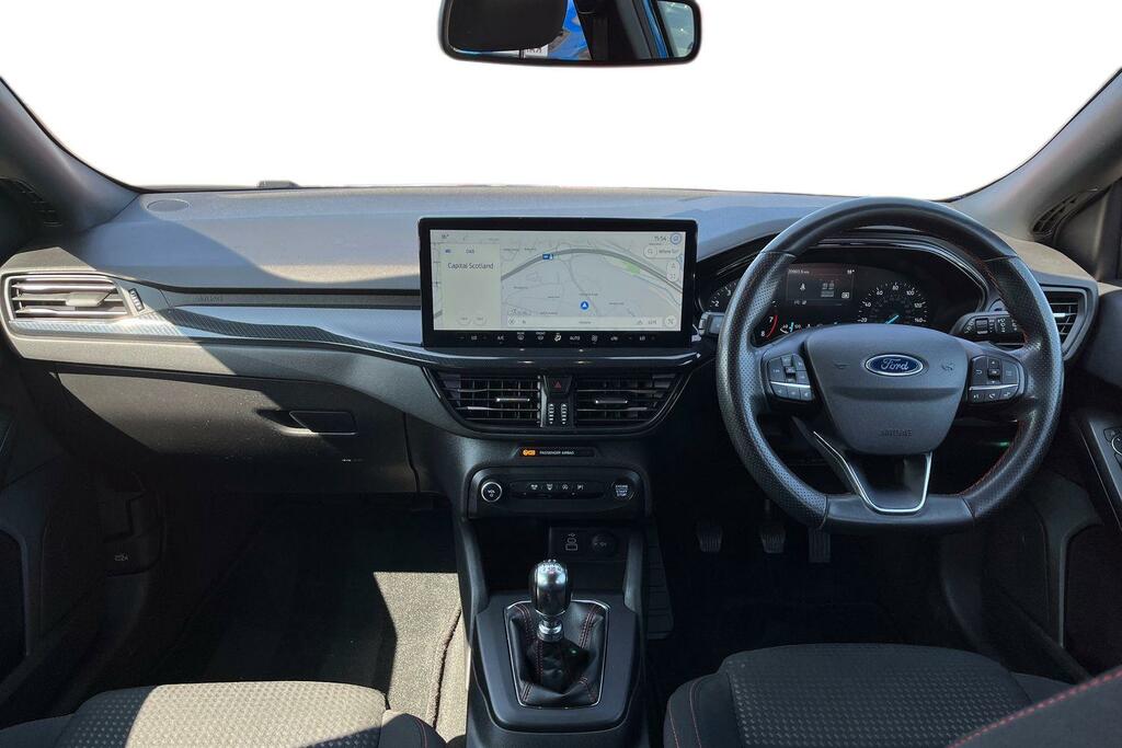 Ford Focus Active X Red #10