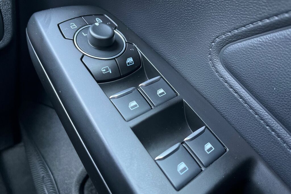 Ford Focus Active X Red #16