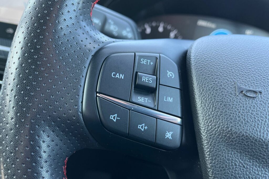 Ford Focus Active X Red #34