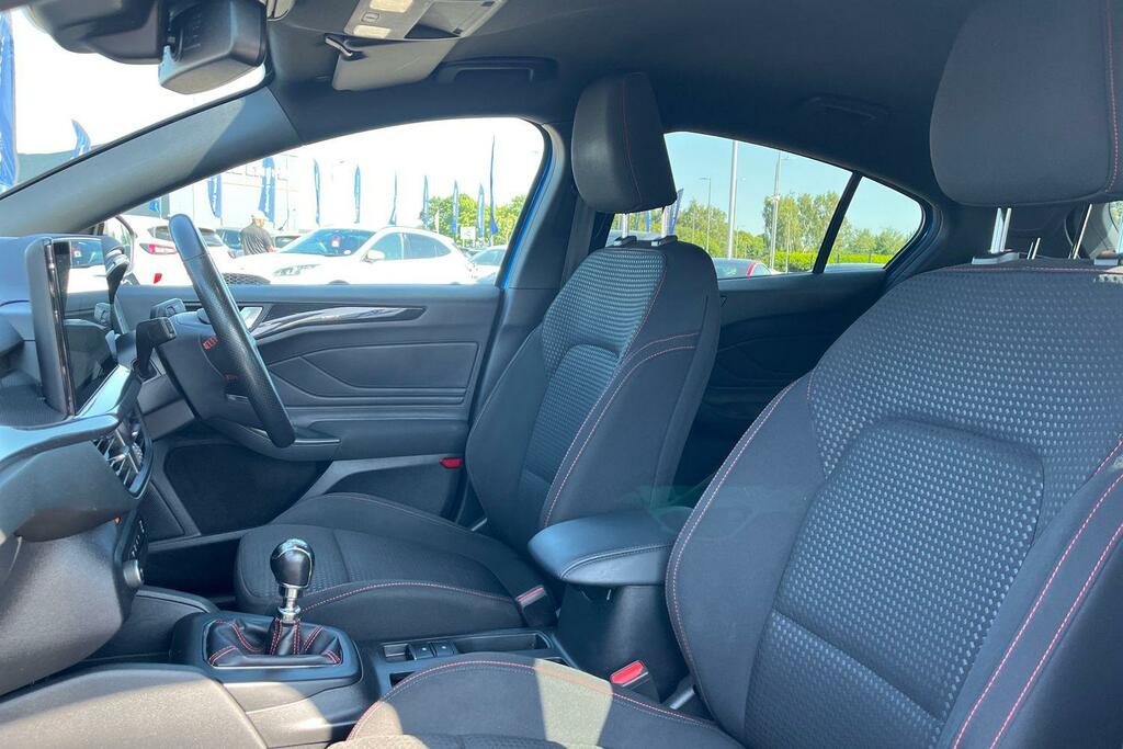 Ford Focus Active X Red #19