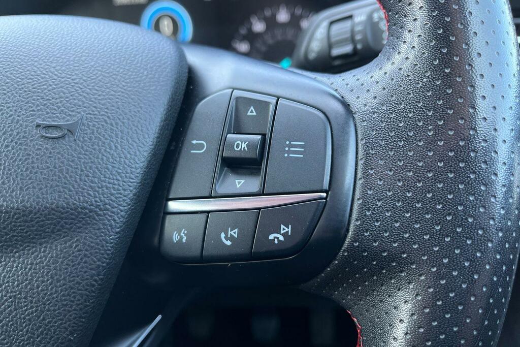 Ford Focus Active X Red #35