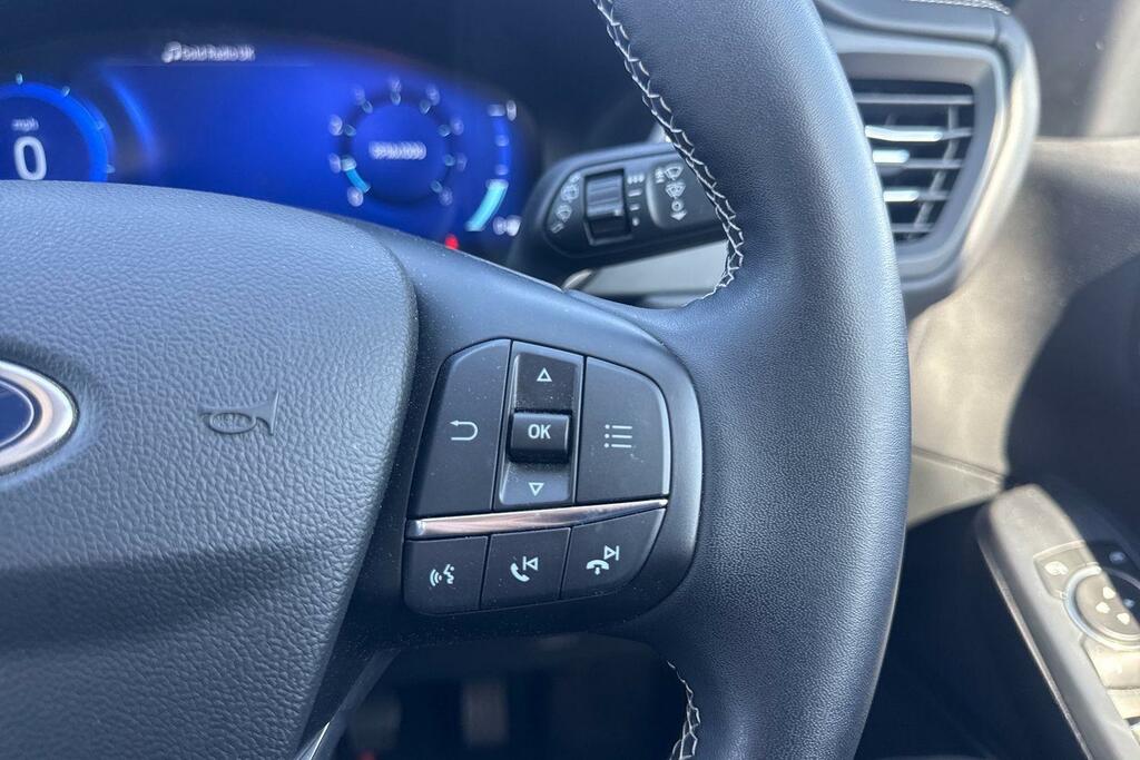 Ford Kuga Hatchback Black #36