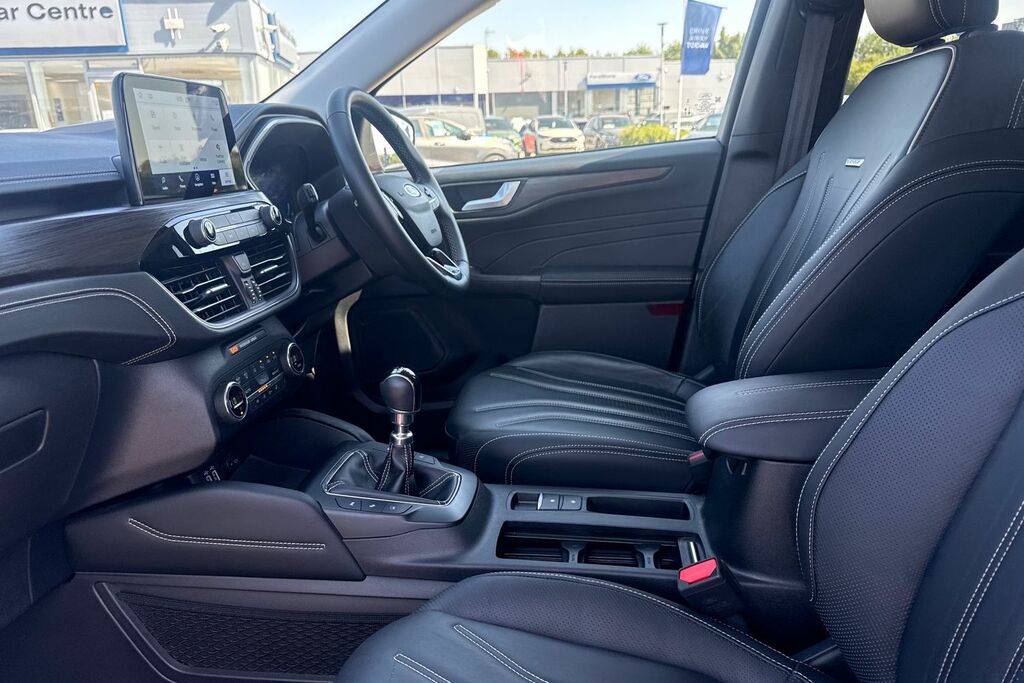 Ford Kuga Hatchback Black #19