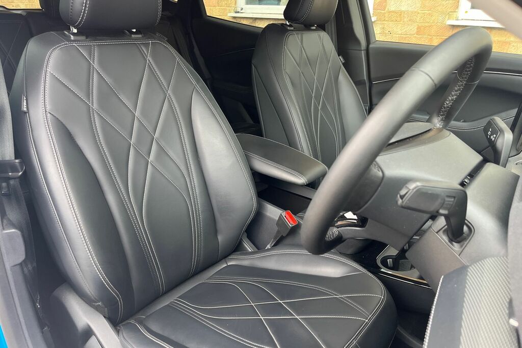 Ford Mustang Mach-E Standard Range Black #17