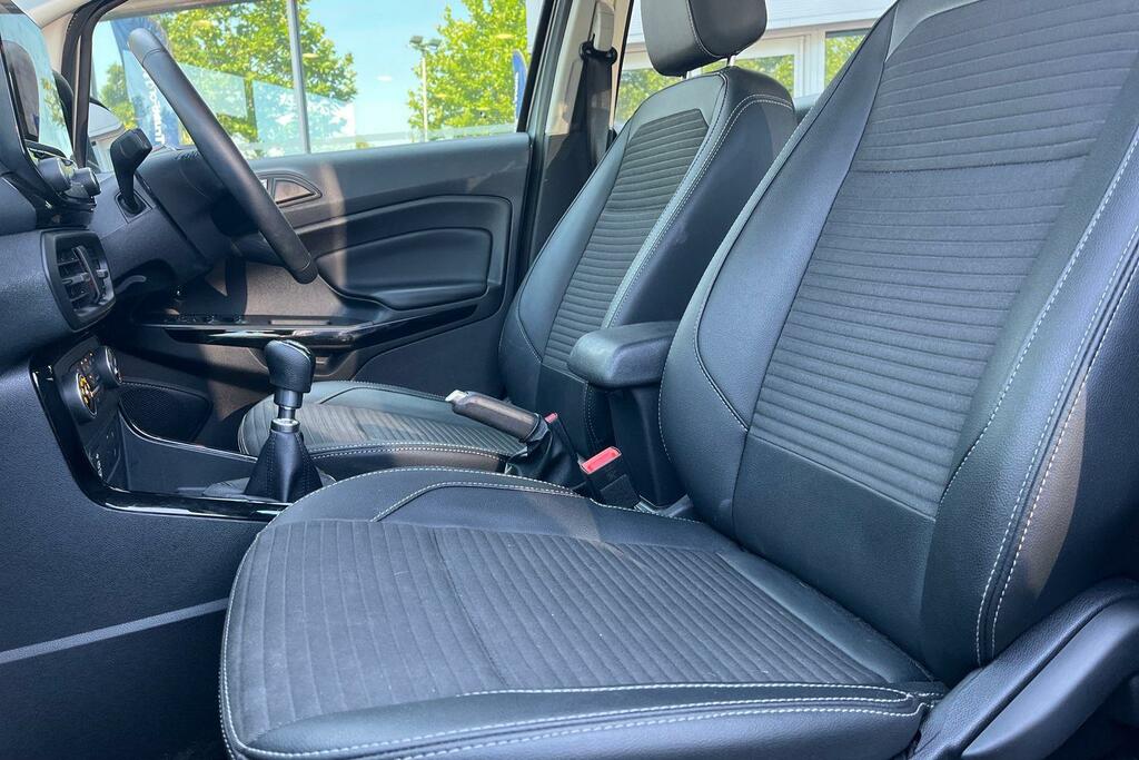 Ford Ecosport Active Silver #19