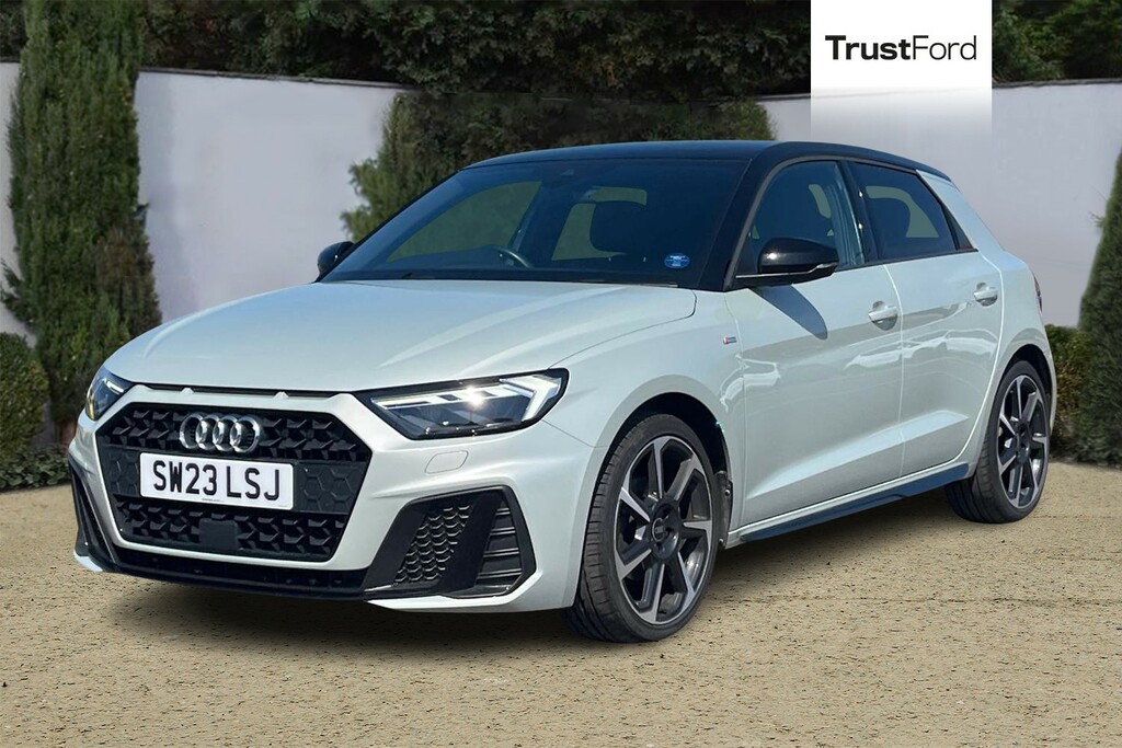 Audi A1 30 Tfsi 110 Black Edition SW23LSJ Silver #5