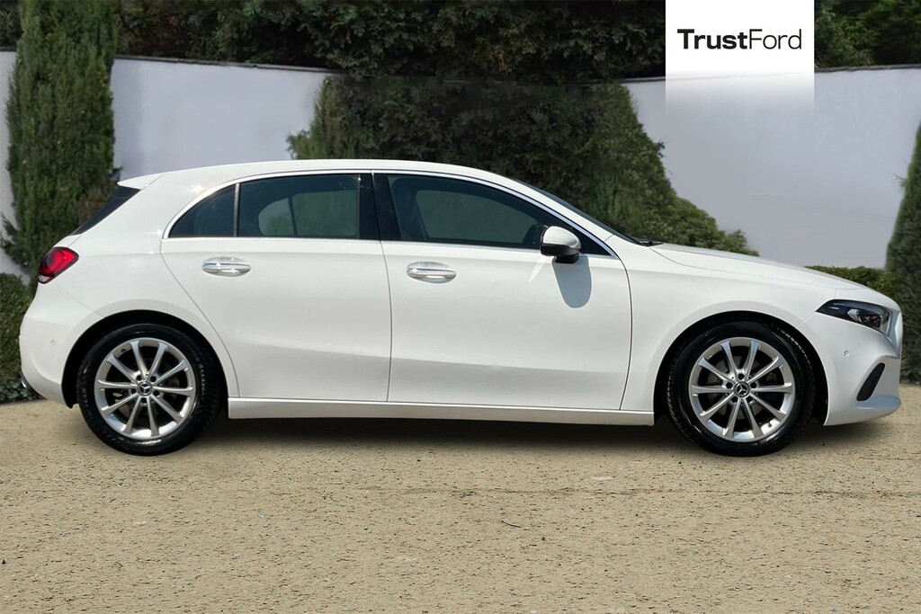 Mercedes-Benz A Class A180d Sport Premium Plus Heated Seats Ope KW69FGD White #3