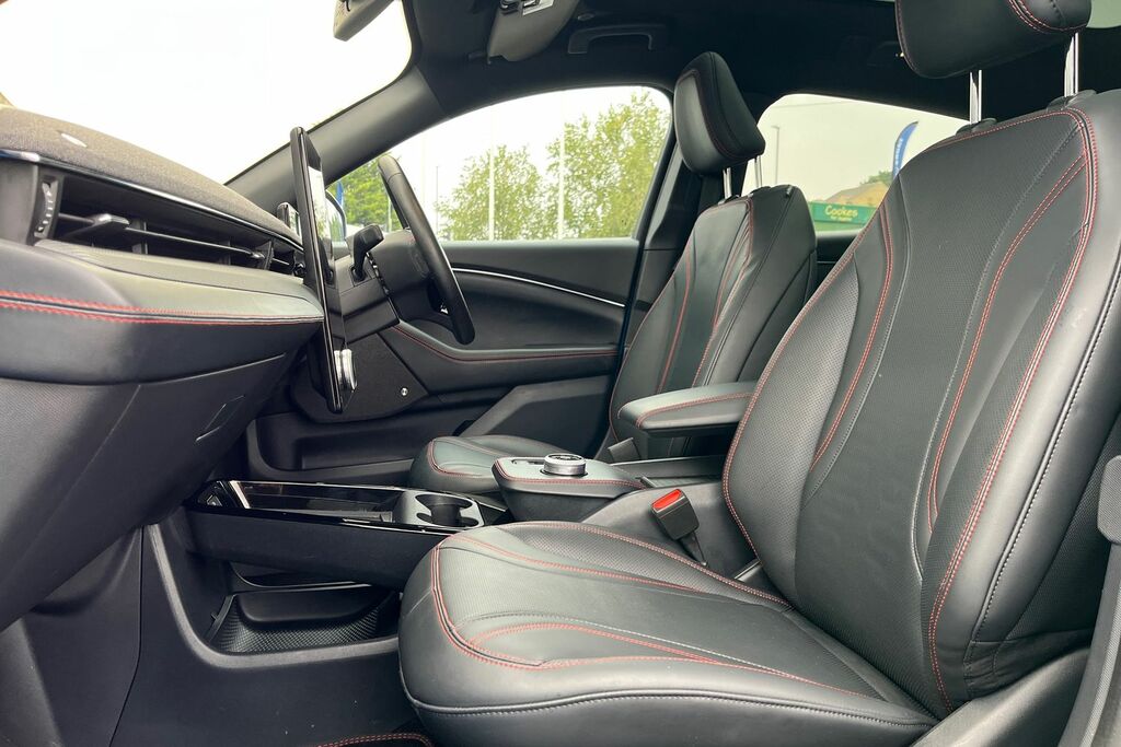 Ford Mustang Mach-E Extended Range 91Kwh Suv 2 Black #19