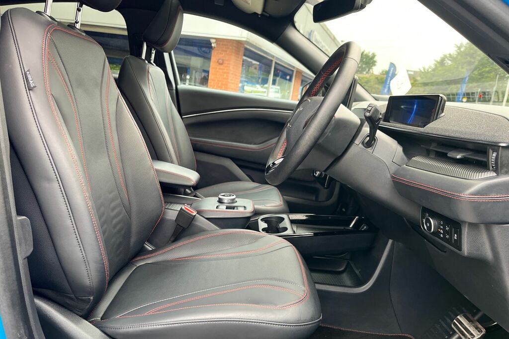 Ford Mustang Mach-E Extended Range 91Kwh Suv 2 Black #17
