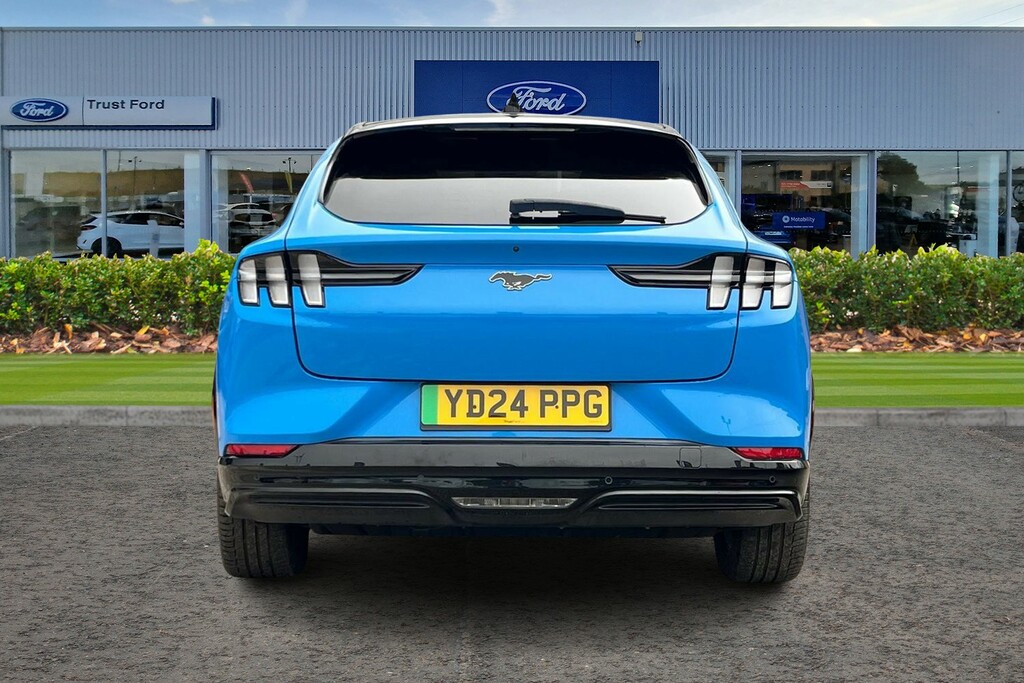 Ford Mustang Mach-E Extended Range 91Kwh Suv 2 Black #7