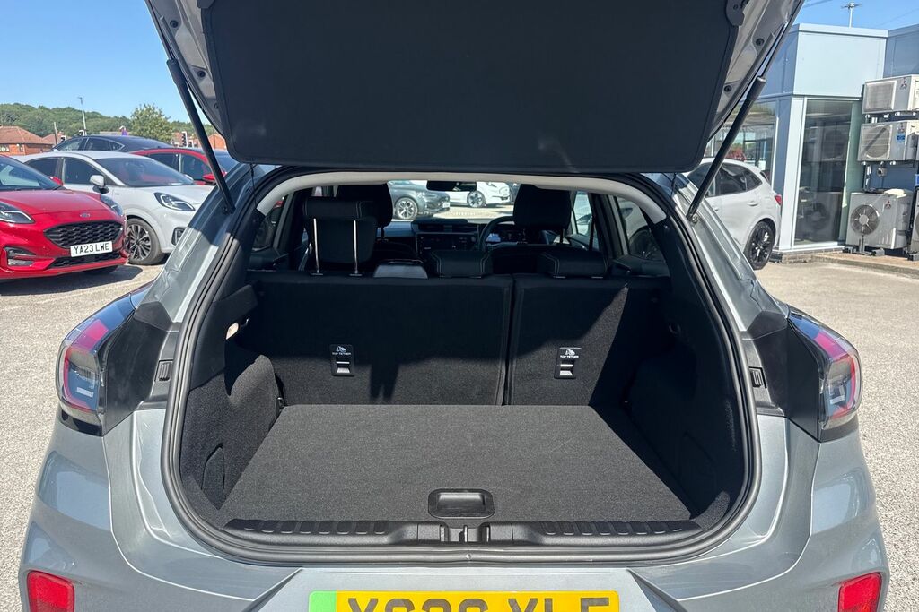 Ford Puma Premium Silver #21