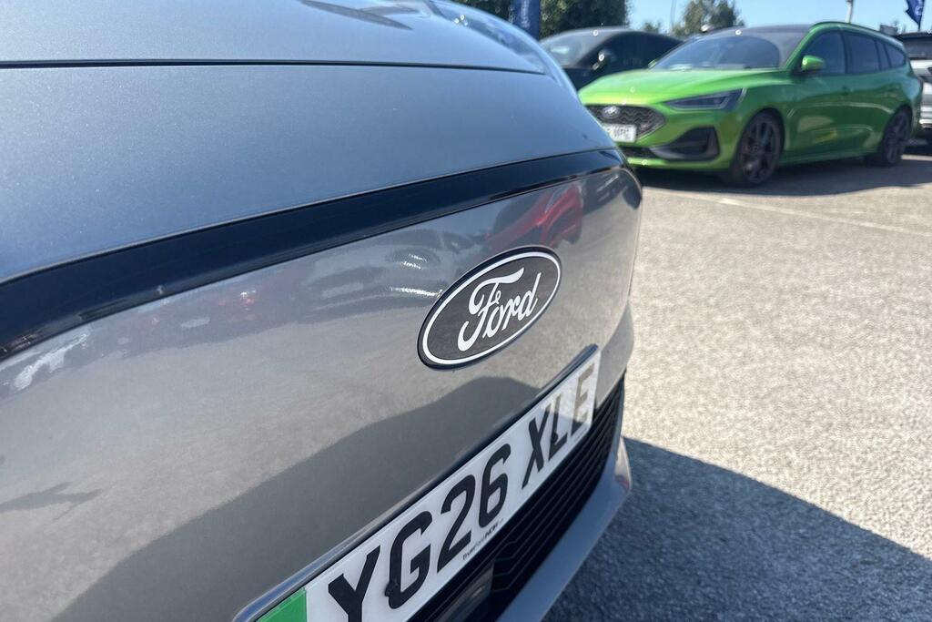 Ford Puma Premium Silver #40