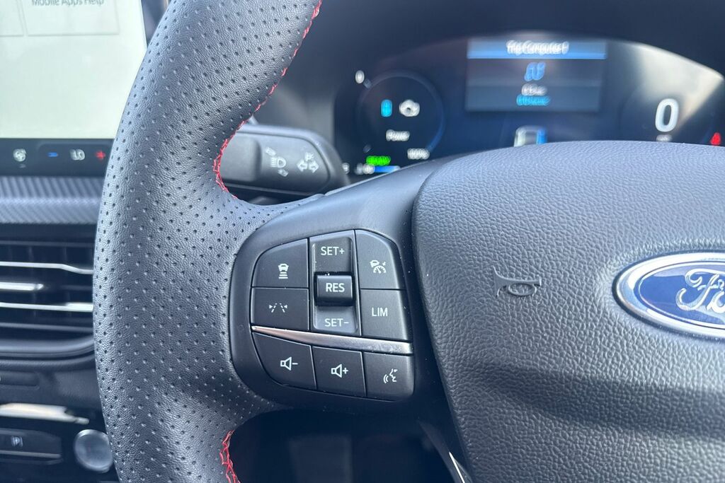 Ford Kuga St-line Silver #32