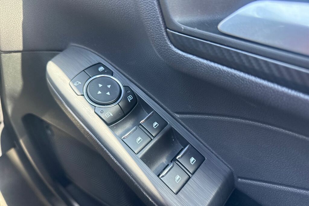 Ford Kuga St-line Silver #16