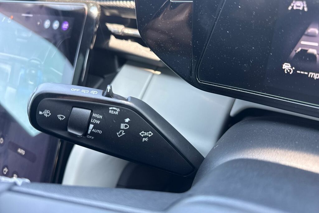 Ford Explorer 210Kw Select 77Kwh 360 Camera White #14