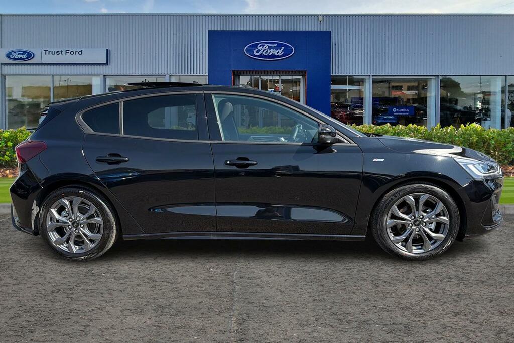Ford Focus 1.0T Ecoboost Mhev St-line Hatchback Hy Black #3