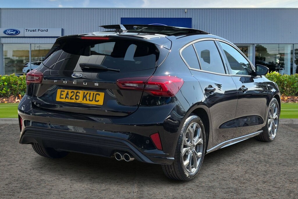 Ford Focus 1.0T Ecoboost Mhev St-line Hatchback Hy Black #4