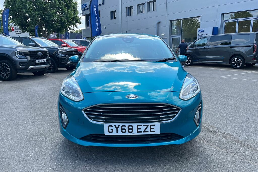 Ford Fiesta Hatchback Grey #39