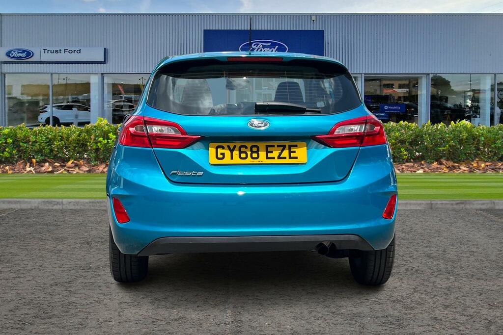 Ford Fiesta Hatchback Grey #7
