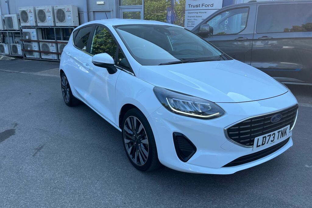 Ford Fiesta Active Black #37